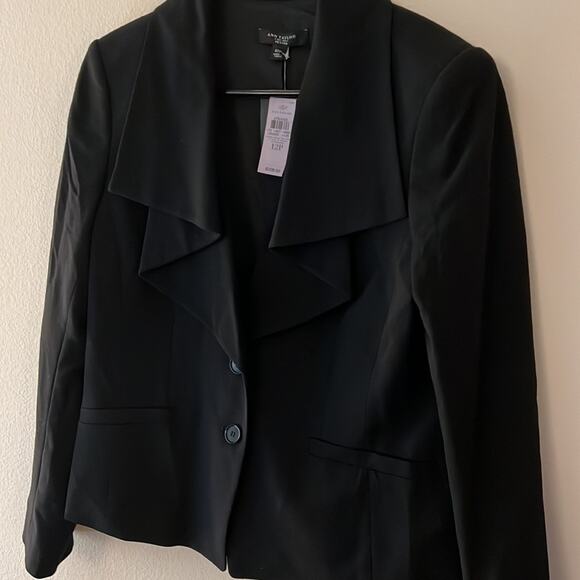 Ann Taylor Wool Blend Structured Double Lapel Blazer Size 12P - Picture 3 of 6